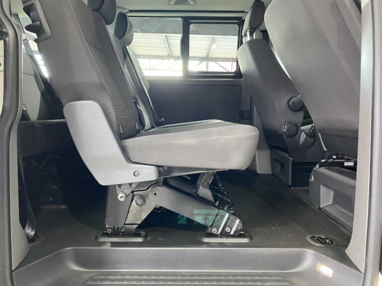 2025 VOLKSWAGEN T6.1 KOMBI 2