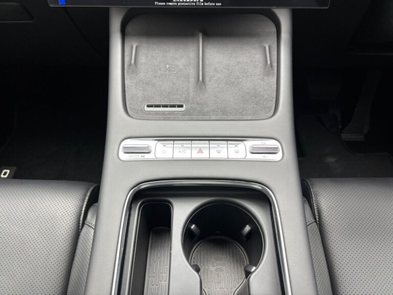 2026 OMODA C7 1