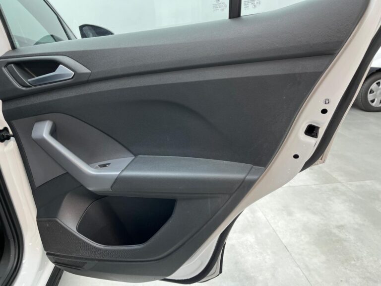 2020 VOLKSWAGEN T-CROSS 1