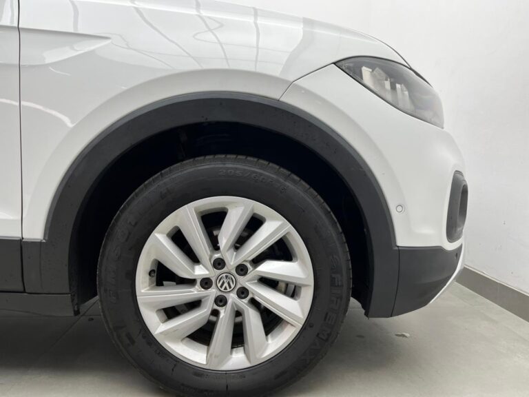 2020 VOLKSWAGEN T-CROSS 1