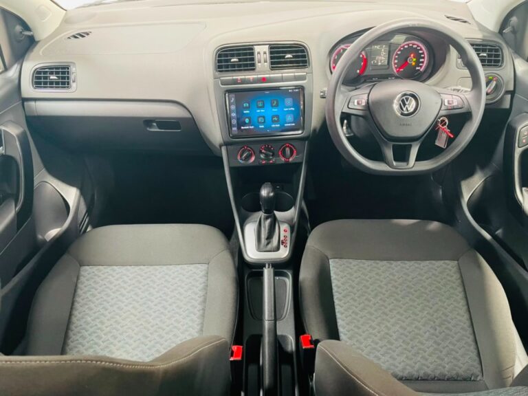 2025 VOLKSWAGEN POLO VIVO 1