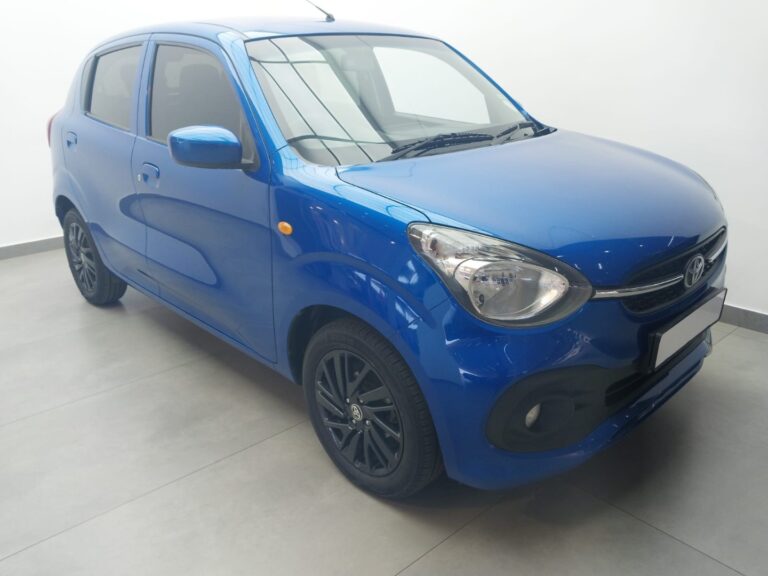 2024 TOYOTA VITZ 1
