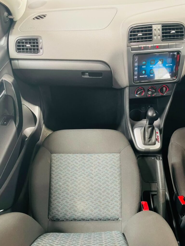 2025 VOLKSWAGEN POLO VIVO 1