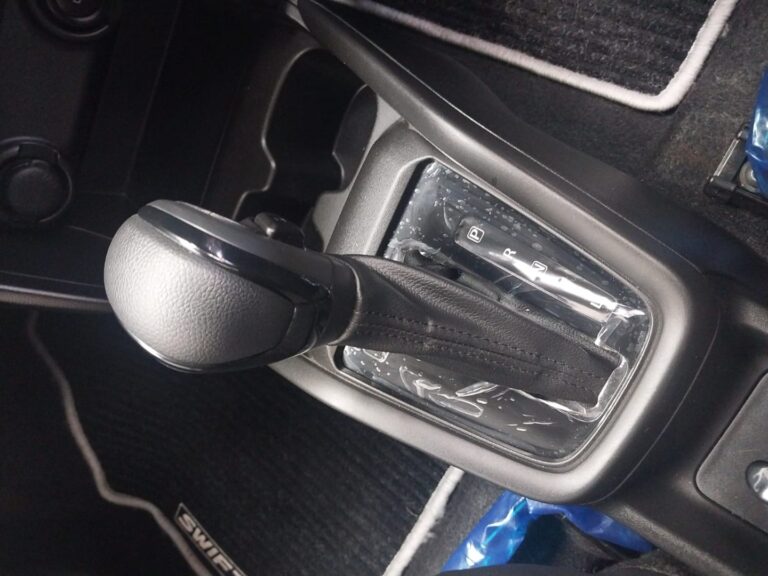 2025 SUZUKI SWIFT 1