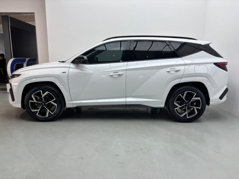 T Awd My25 for sale