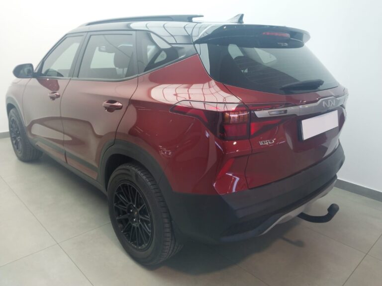 2021 KIA SELTOS 1