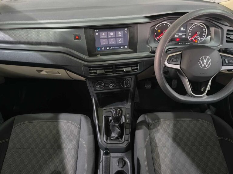 2025 VOLKSWAGEN POLO 1