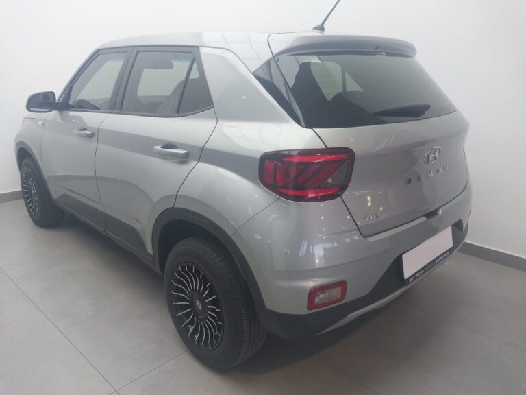 2020 HYUNDAI VENUE 1