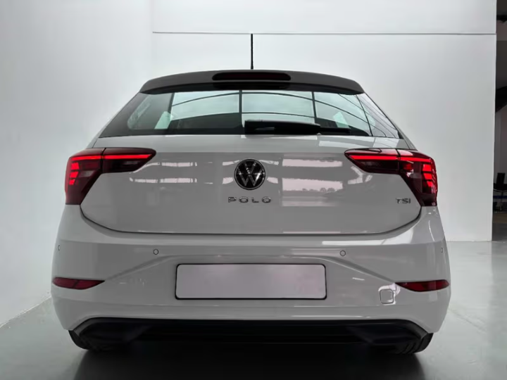 2025 VOLKSWAGEN POLO 1