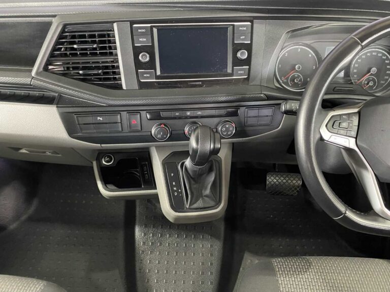 2025 VOLKSWAGEN T6.1 KOMBI 2