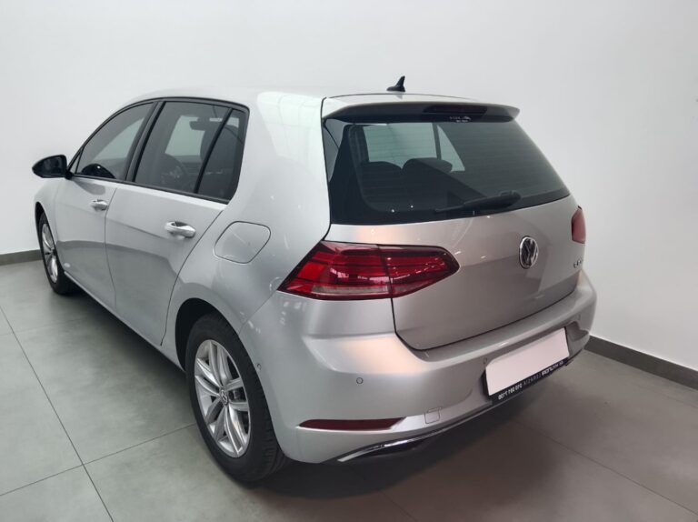 2018 VOLKSWAGEN GOLF VII 1