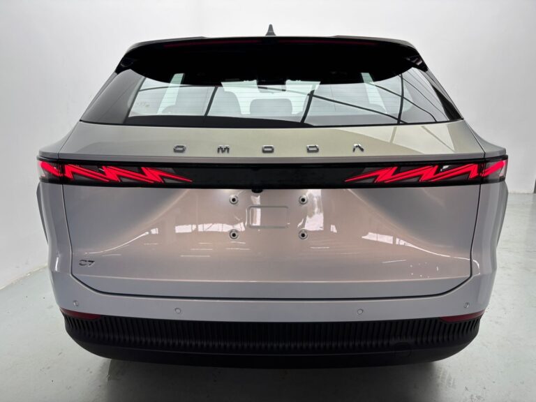 2026 OMODA C7 1