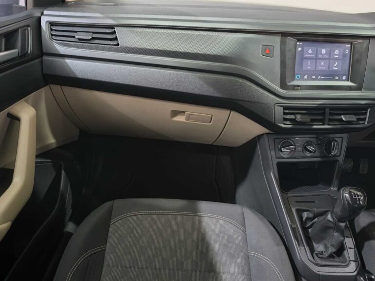 2025 VOLKSWAGEN POLO 1