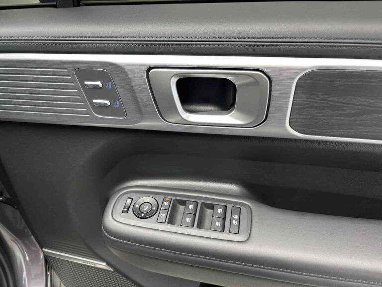 2025 HYUNDAI SANTE FE 1
