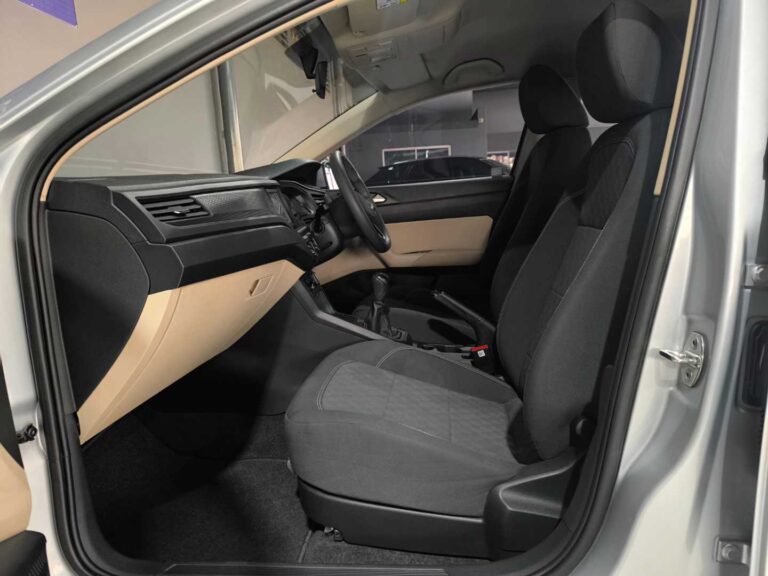 2025 VOLKSWAGEN POLO 1