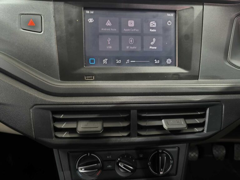 2025 VOLKSWAGEN POLO 1