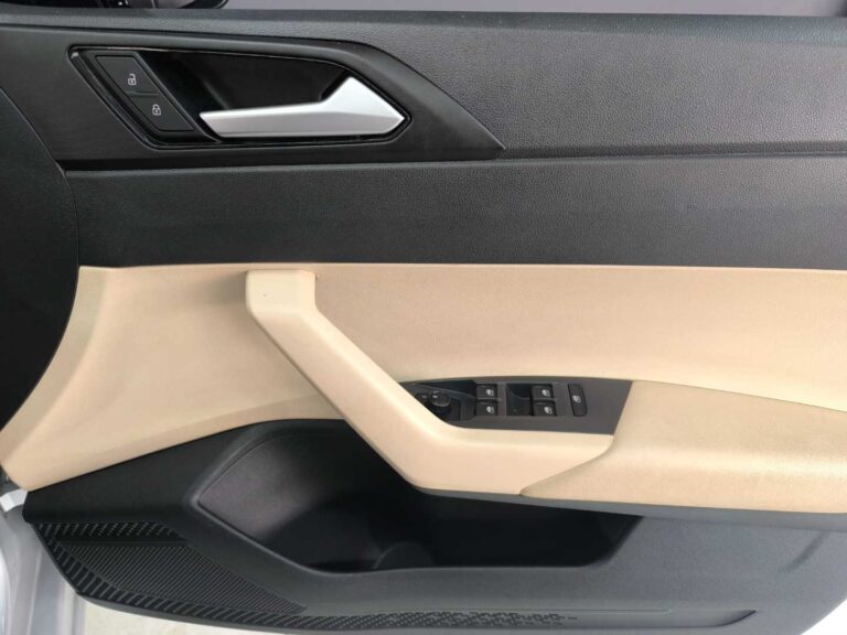 2025 VOLKSWAGEN POLO 1