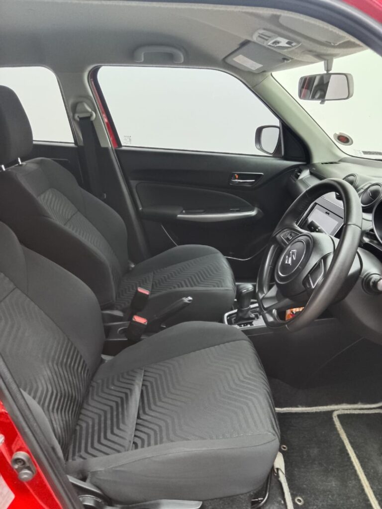 2023 SUZUKI SWIFT 1