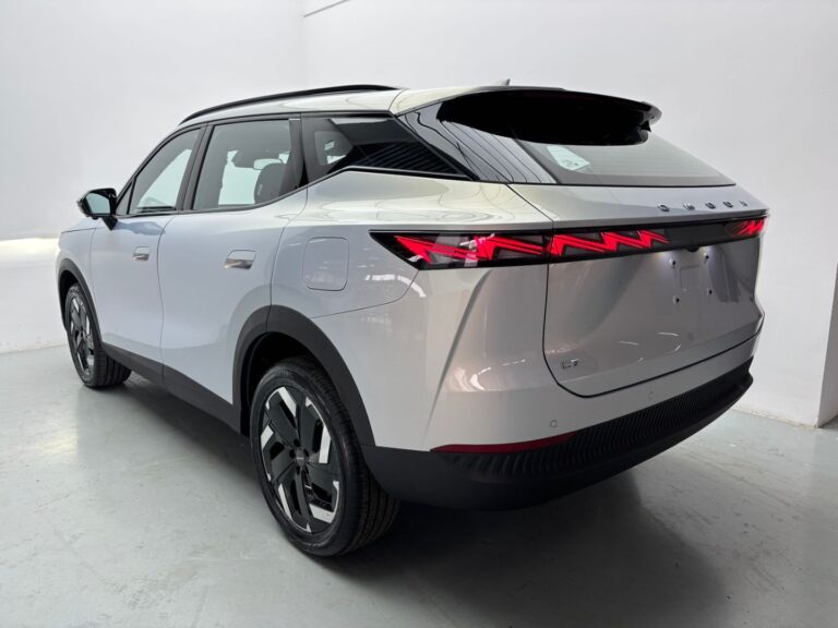 2026 OMODA C7 1