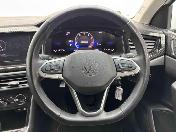 2025 VOLKSWAGEN POLO 1